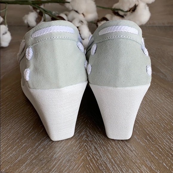 Chinese Laundry wedge loafers sea foam green - Picture 4 of 6